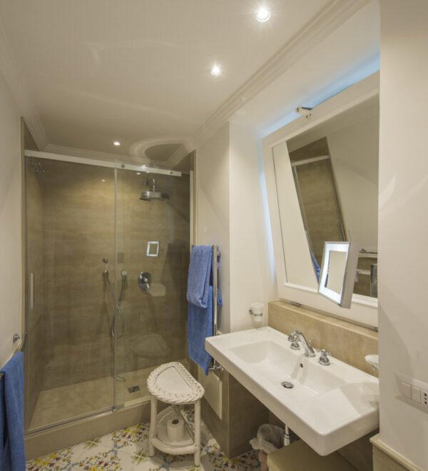 19bagno ospiti1