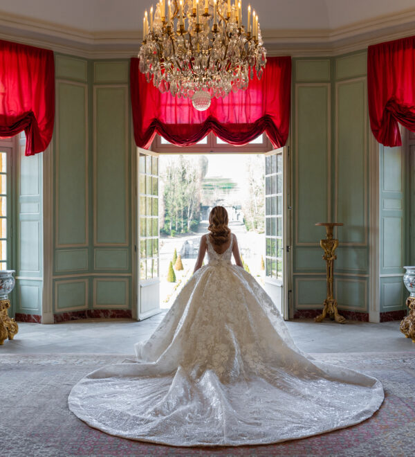 Chateau de Villette best wedding venue luxury weddings chateau elopement dream destination France Paris