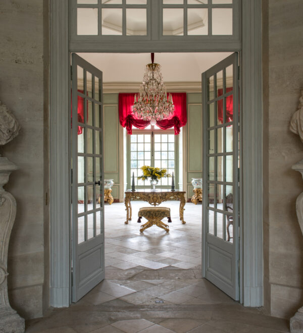 Chateau de Villette il de France Paris octagonal salon entrance luxury property known as Le Petit Versaillesa event venue for rent