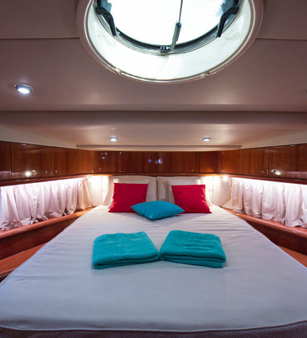 sunseeker_75cabina_vip_neutra