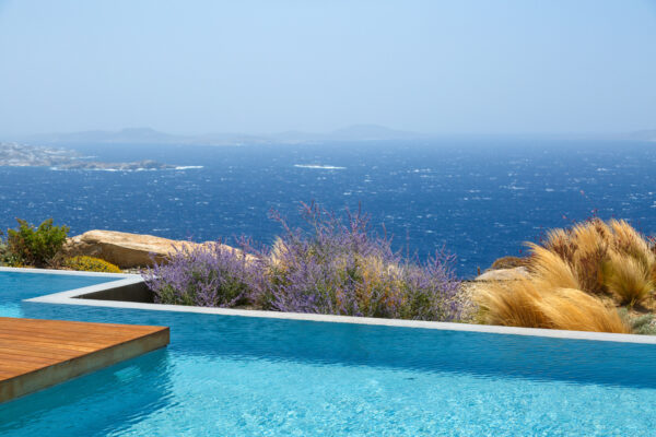042_2279_cove_iwish_gfakaros2020707-08_pe