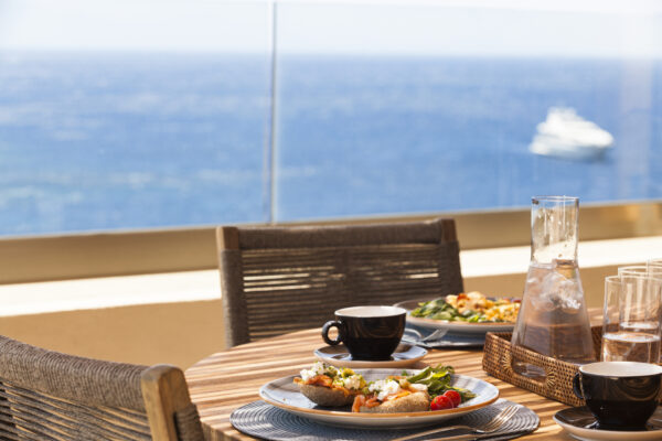 outdoor dining room
