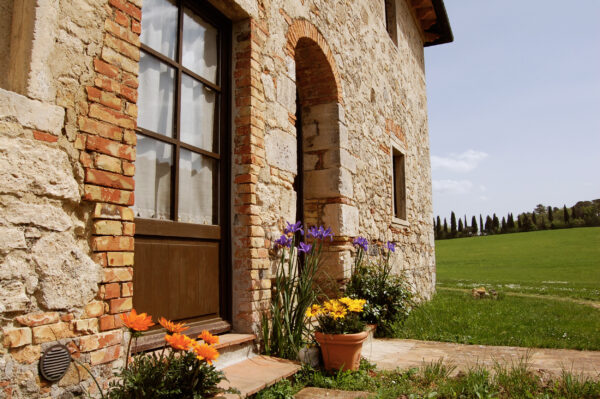 ENTRANCE VILLA