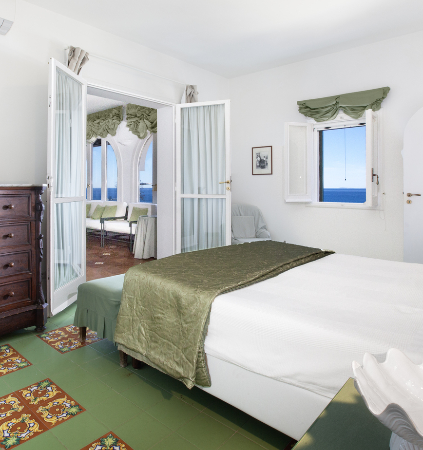 3 bedrooms