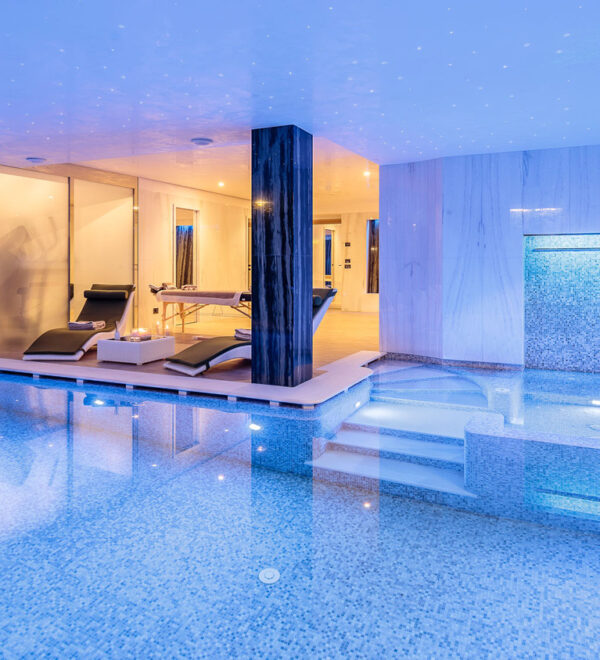 luxury chalet d'Ampezzo private spa
