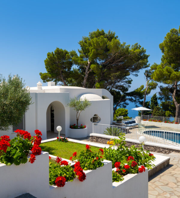 luxury villas in Capri
