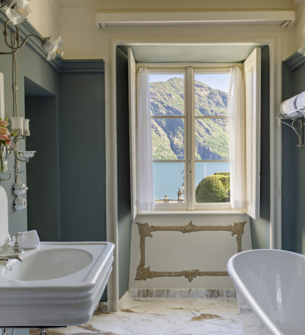 Historical Villa on Como Lake